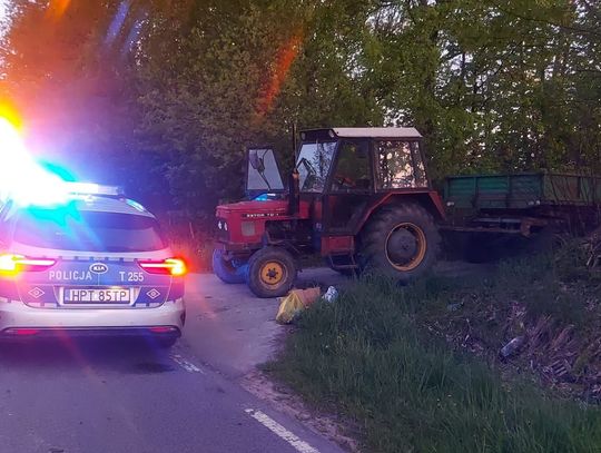 Szukała go prokuratura, a on pijany jechał traktorem