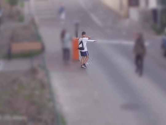 Szukamy sprawcy uszkodzenia szlabanu [FILM]