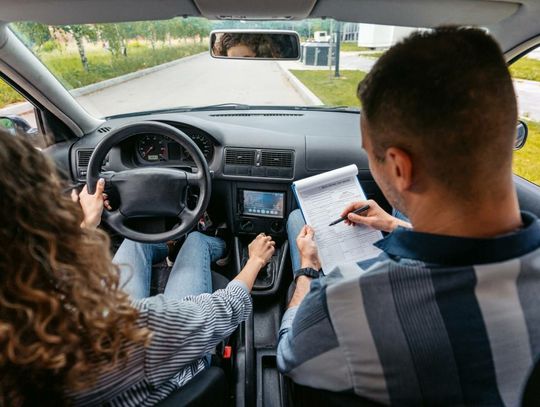 Tak w Polsce szkoli się kandydatów na kierowców. Jednym słowem dramat