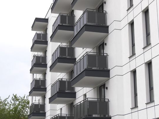 Tak wyglądają nowe mieszkania przy Wiejskiej [WIDEO]