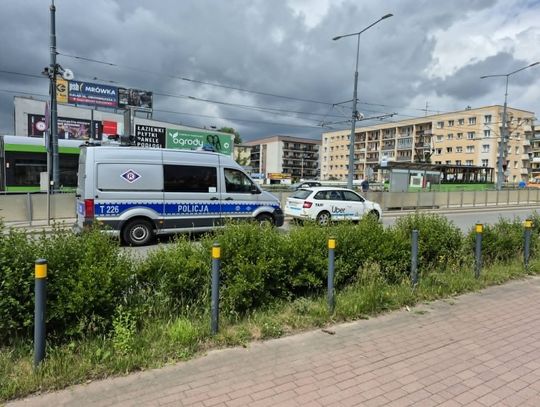 Taksówka zderzyła się z tramwajem