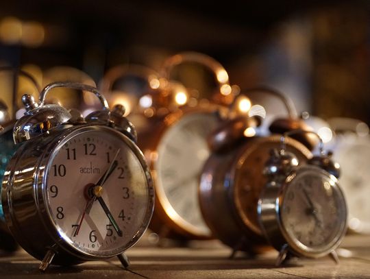 Tej nocy będziemy spać krócej Tej nocy będziemy spać krócej