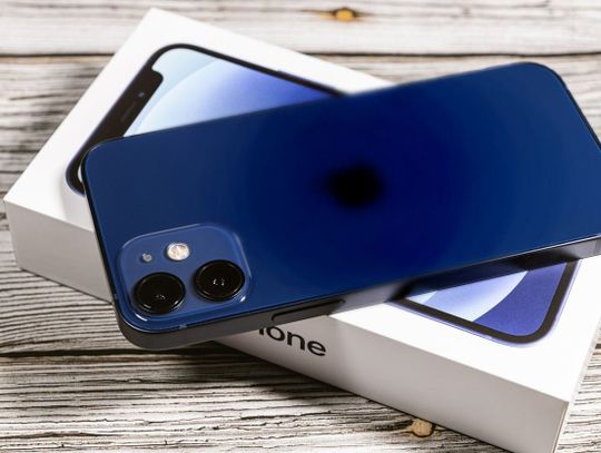 Telefon z drugiej ręki? Sprawdź jego stan prawny, zanim zablokuje cię operator