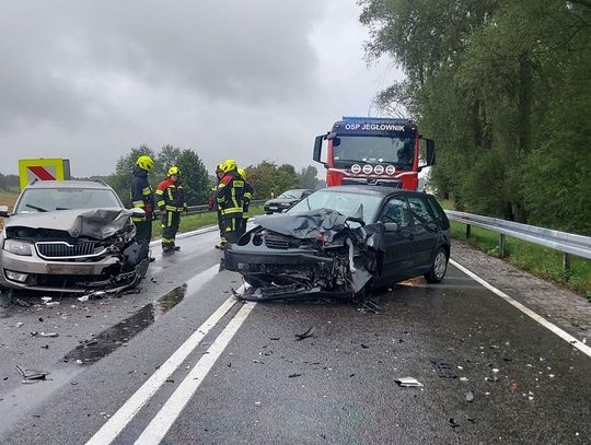 To może doprowadzić do obrócenia auta. Elbląska policja ostrzega!