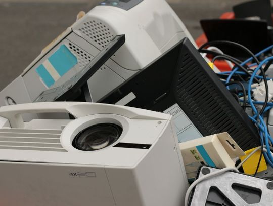 Toniemy w elektrośmieciach. W Elblągu się ich pozbędziesz