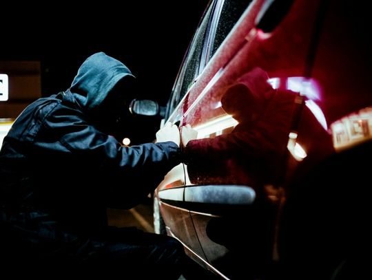 TOP 10 kradzionych samochodów w 2021 roku w Polsce