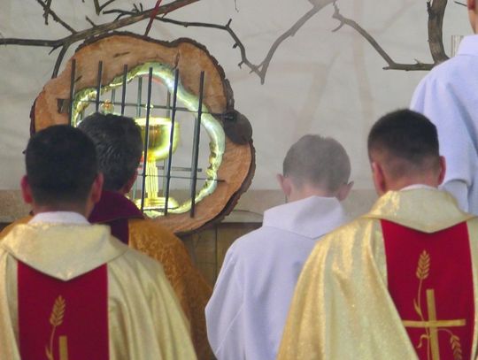 Triduum Paschalne rozpoczęte 