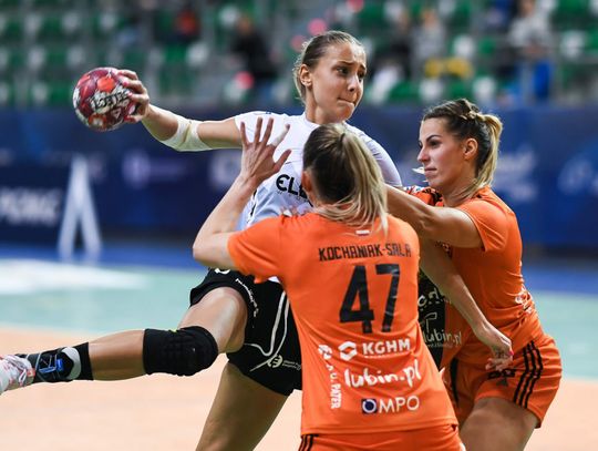 Trudna przeprawa Startu