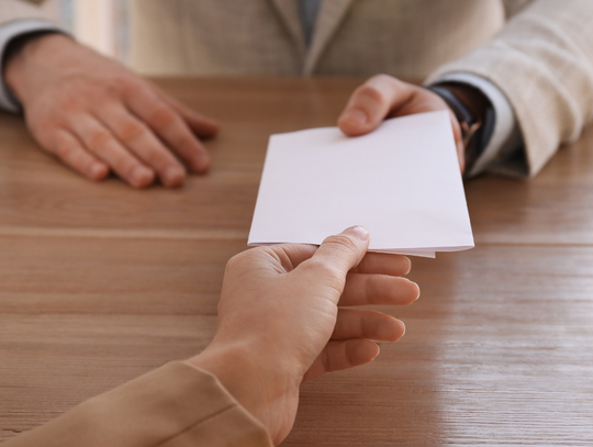 Uprzejmie donoszę. Do skarbówki trafiają dziesiątki tysięcy donosów Uprzejmie donoszę. Do skarbówki trafiają dziesiątki tysięcy donosów