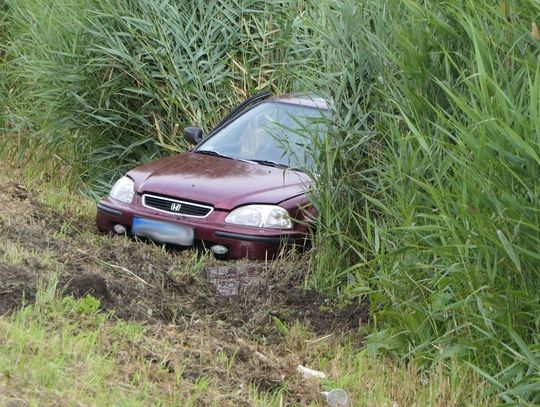 W drodze do Malborka wjechała do rowu