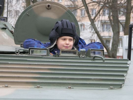 W Elblągu trwa piknik wojskowy [ZDJĘCIA]