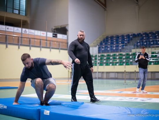 W Elblągu walczyli z czasem, zmęczeniem i przeszkodami