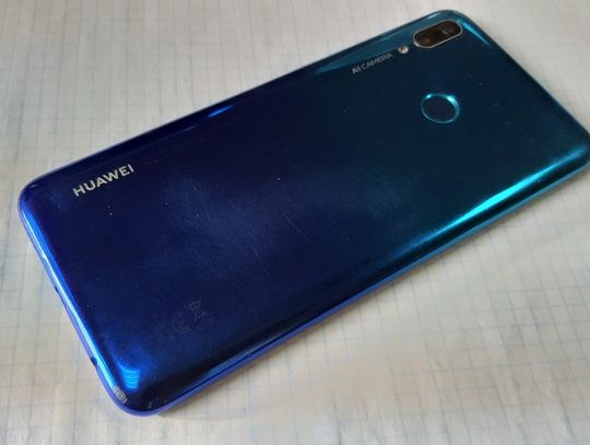 W Sylwestra znaleziono telefon na Starym Mieście