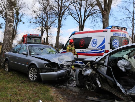 Wypadek 3 samochodów w Piastowie