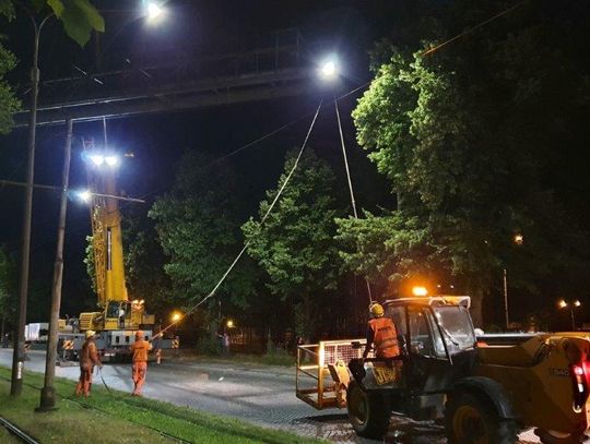 Z ulicy Królewieckiej zniknęła  estakada napowietrzna rur ciepłowniczych [ZDJĘCIA]