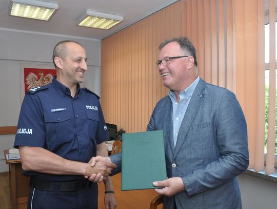 Żabka podziękowała policji Żabka podziękowała policji