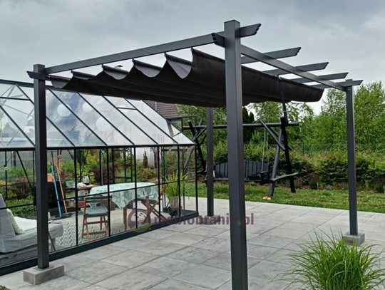 Zalety pergoli – dlaczego warto mieć ją w swoim ogrodzie?