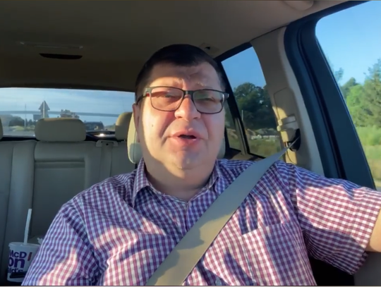 Zbigniew Stonoga przyjechał do Elbląga na proces [WIDEO]