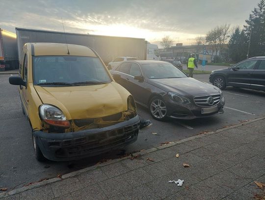 Zderzenie 3 pojazdów na al. Grunwaldzkiej