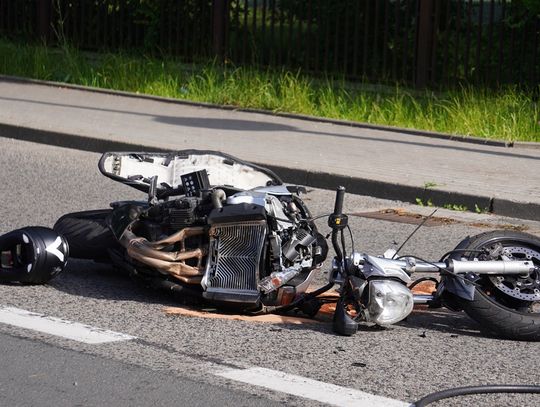 Zderzenie motocyklisty z samochodem na Piłsudskiego