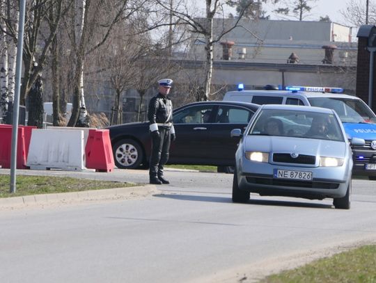 Zderzenie pojazdów na parkingu Castoramy. Policja szuka świadków