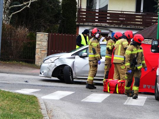 Zderzenie pojazdów na Sobieskiego. Kierowca był reanimowany