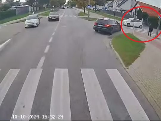 Zderzył się z autobusem. Zdarzenie nagrała kamera [WIDEO]