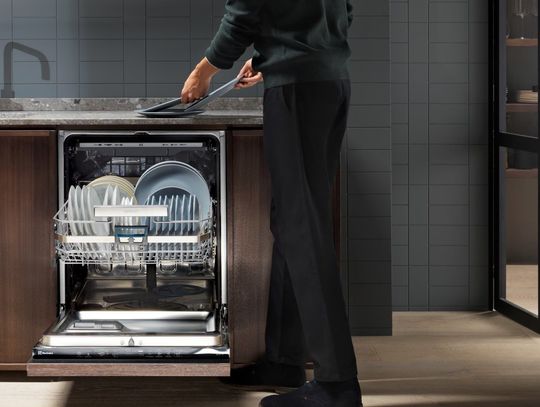 Zmywanie bez wysiłku? Odkryj możliwości zmywarki Electrolux.