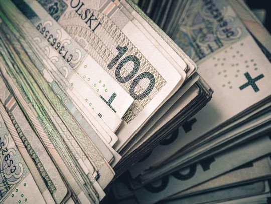 Znał tylko jej imię, a powierzył jej ponad 200 tys. zł.