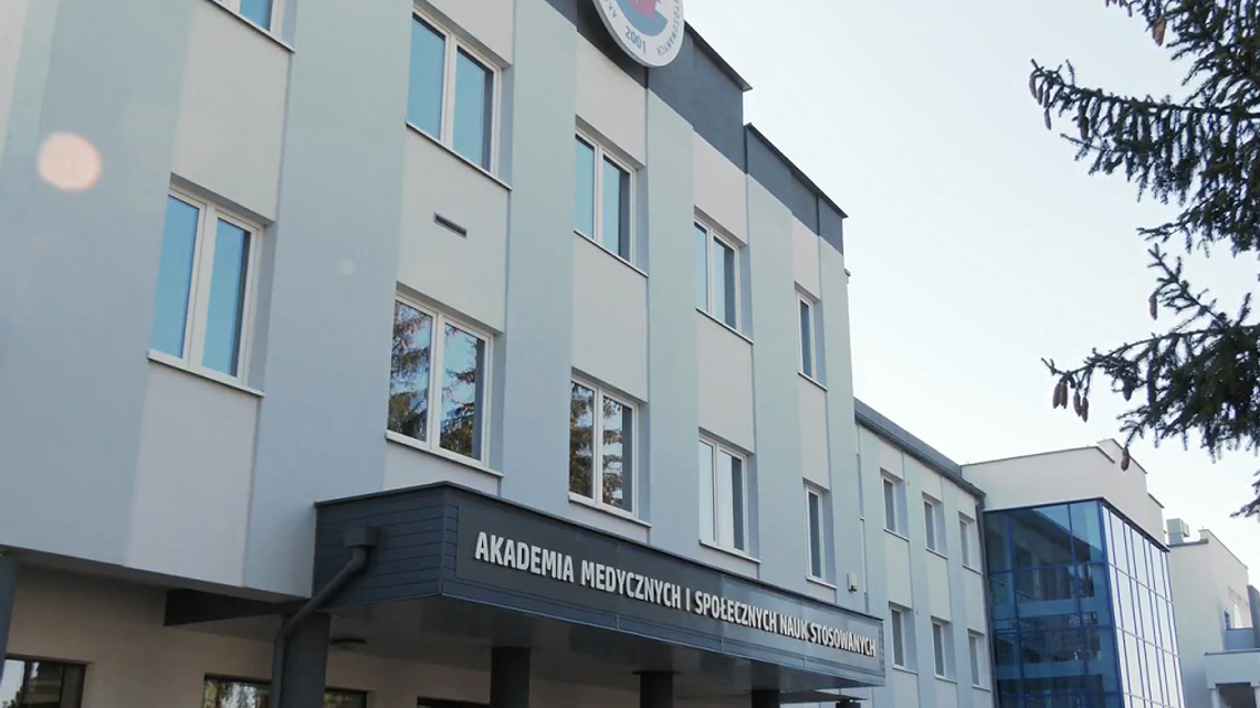 Nowoczesny sprzęt dydaktyczny dla AMiSNS!