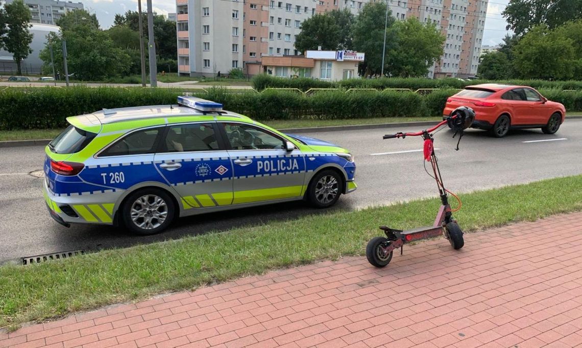 16-latek uciekał policji na hulajnodze. Finał przy CH Ogrody