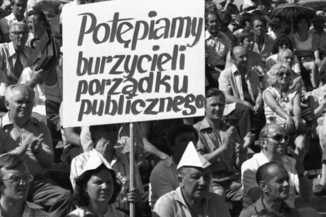 28 czerwca 1976 roku na stadionie Olimpii zorganizowano wiec poparcia dla polityki Edwarda Gierka