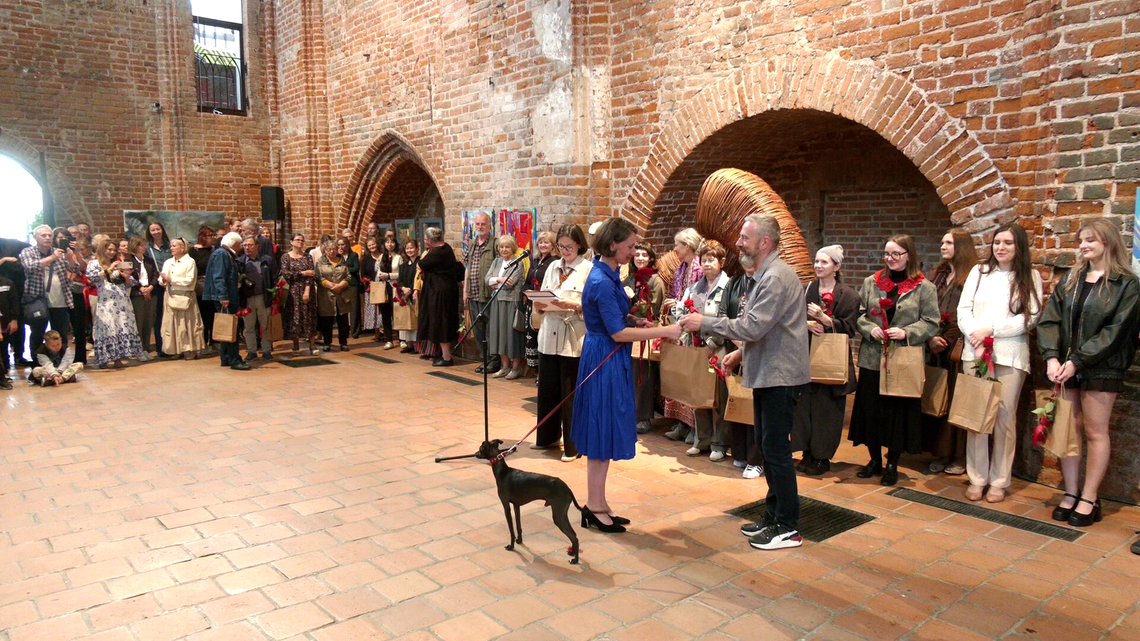 33 Salon Elbląski. Za nami wernisaż lokalnych artystów [WIDEO]