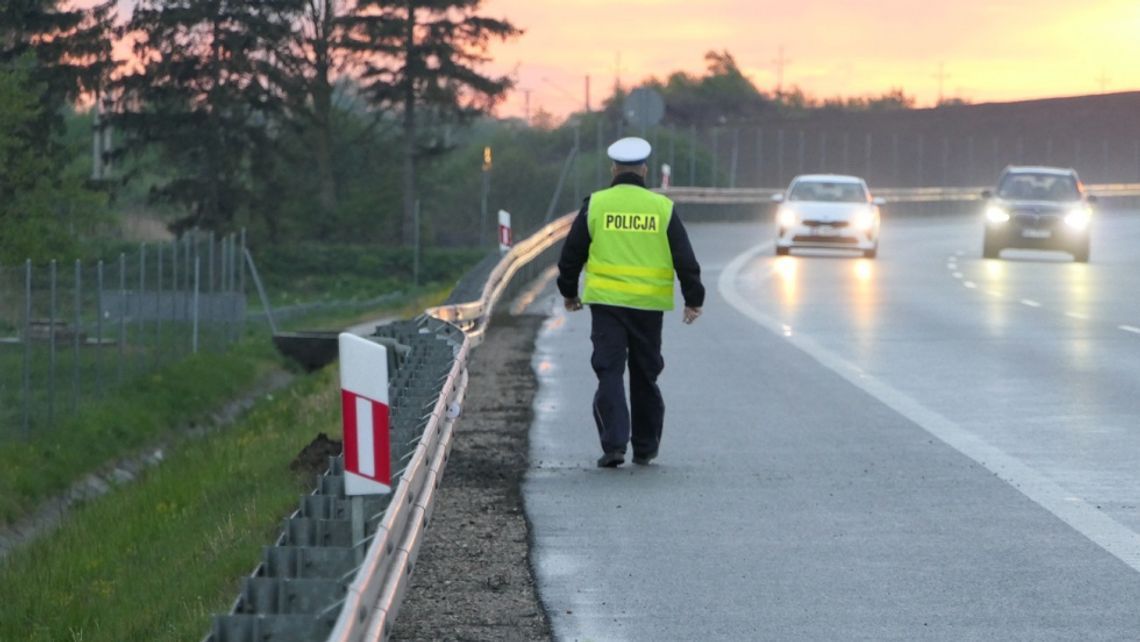 69-latek jechał po drodze S7, miał prawie 3 promile