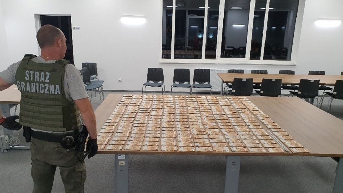 "Afera wizowa". Śledztwo elbląskiej prokuratury i straży granicznej