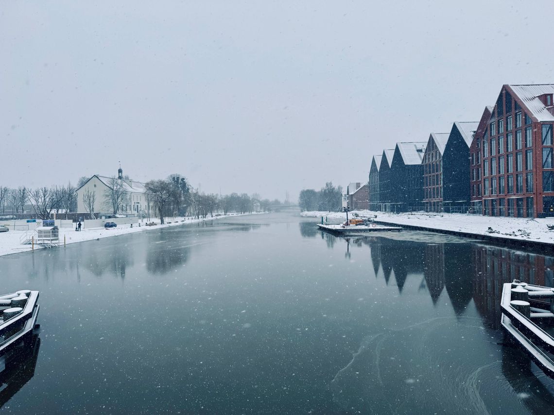 Antycyklon zmierza nad Polskę. Zamrozi prawie cały kraj Antycyklon zmierza nad Polskę. Zamrozi prawie cały kraj