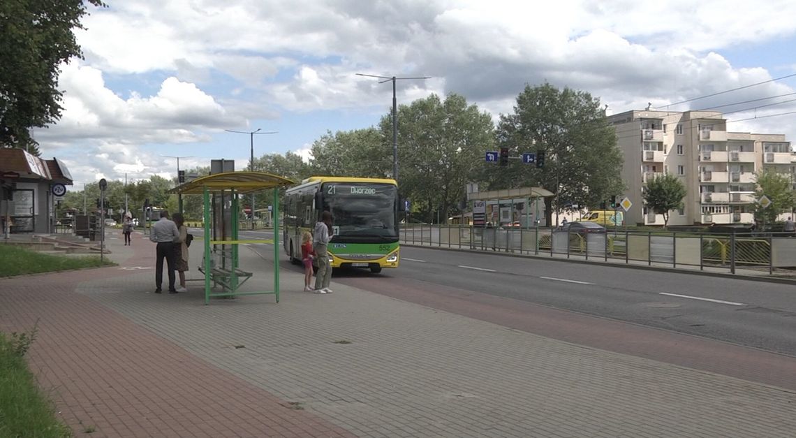 Autobusem i tramwajem za darmo, zamiast samochodem