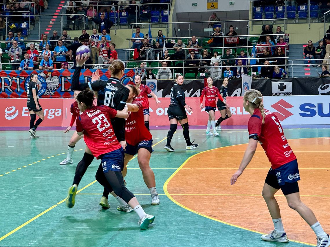 Jedna bramka, morze emocji! Thriller Piotrcovii i Startu do samego końca [FOTO]