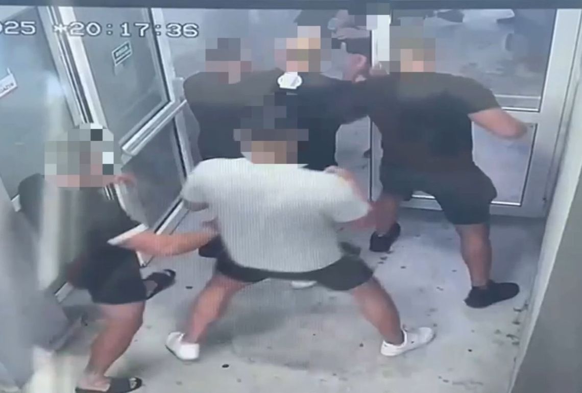 Bójka podczas meczu Broń Radom - Olimpia Elbląg [WIDEO]