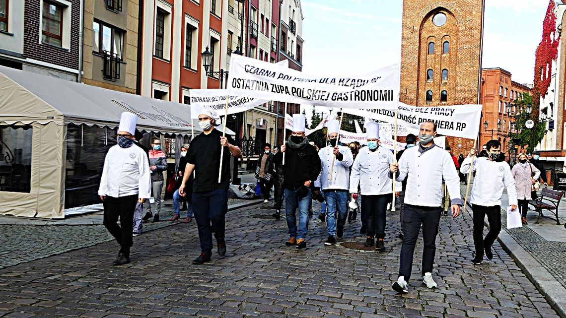 Branża gastronomiczna strajkowała na Starym Mieście!