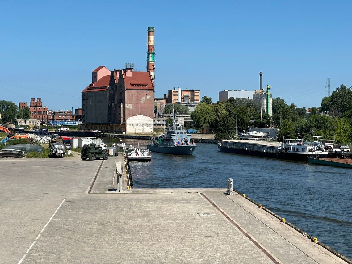 Czemu nad Elblągiem latają wojskowe śmigłowce?