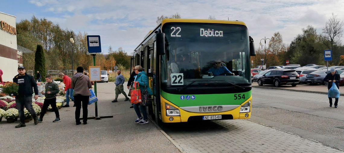 Dodatkowy, tymczasowy przystanek na pętli Dębica Dolna