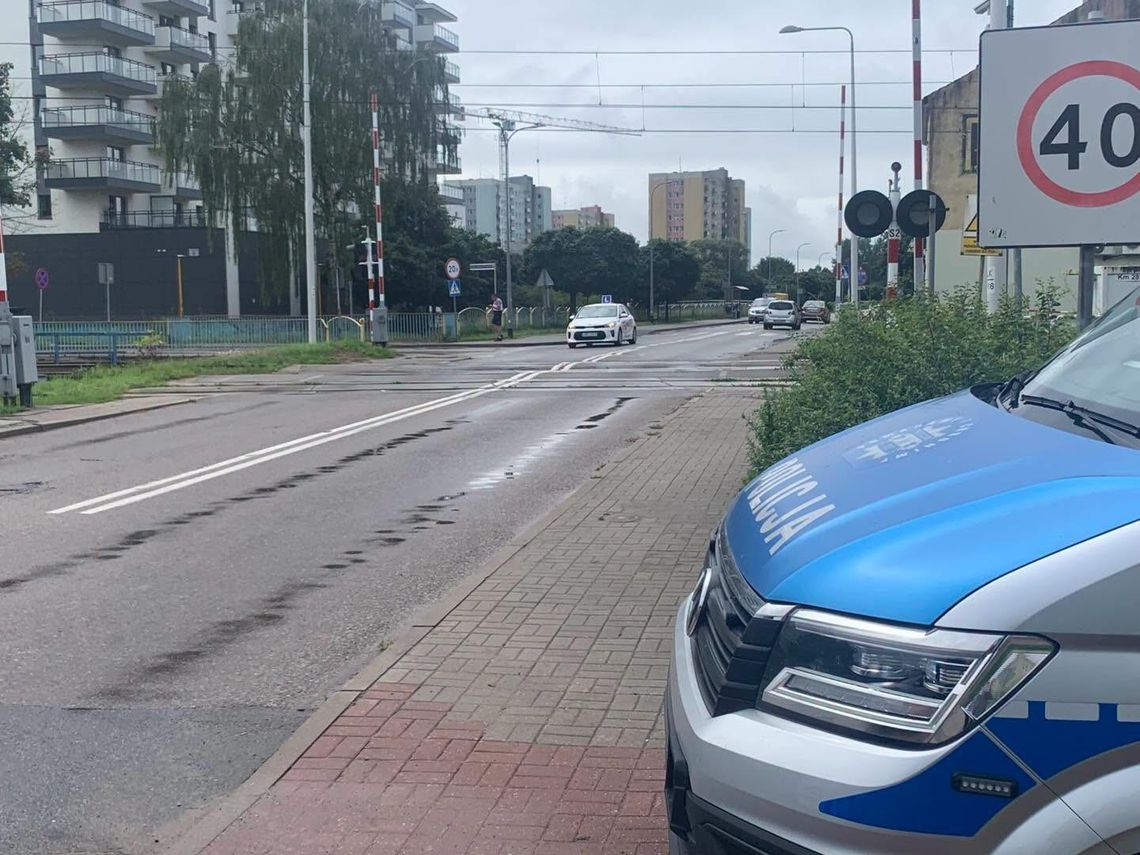 Dron nad Elblągiem. Poranna policyjna akcja Dron nad Elblągiem. Poranna policyjna akcja