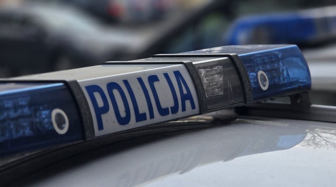 Dzieci miały jechać na wycieczkę. Policja zatrzymała autokar tuż przed wyjazdem Dzieci miały jechać na wycieczkę. Policja zatrzymała autokar tuż przed wyjazdem