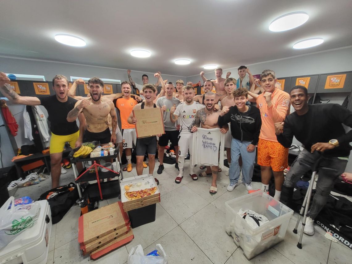 Efektowny początek Concordii (skrót)