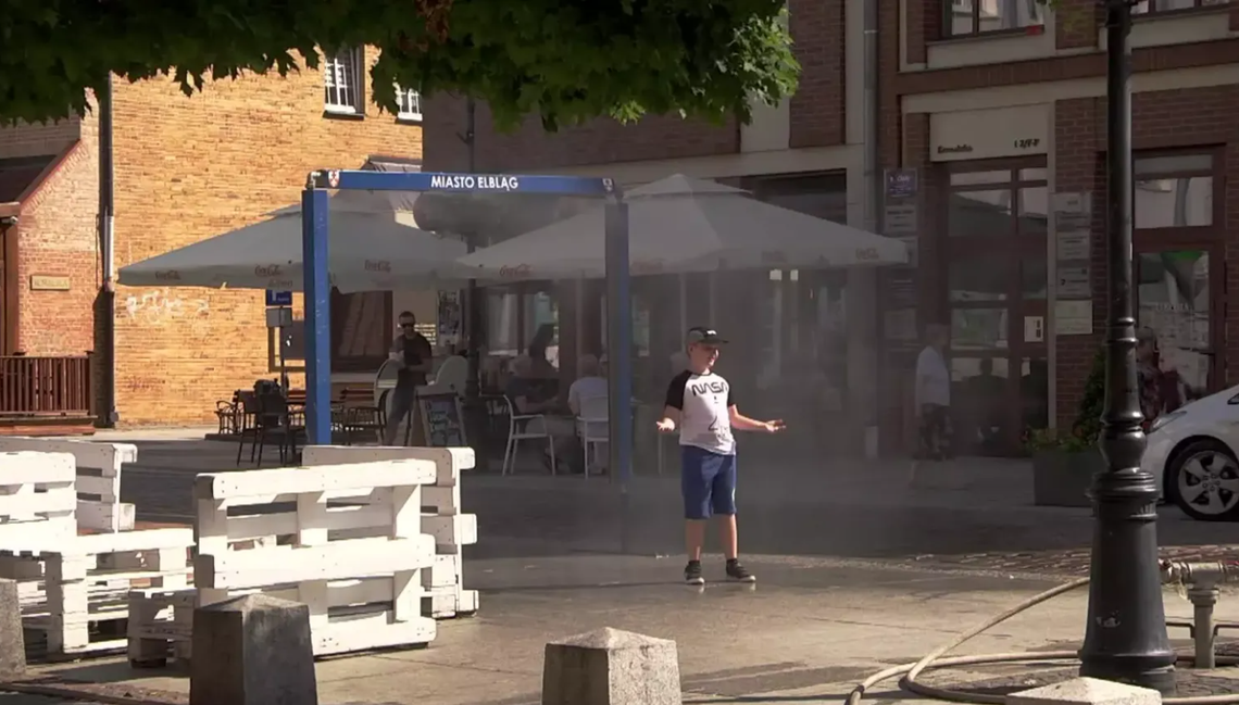 Elbląg szykuje się na fale upałów. Gdzie staną kurtyny wodne?