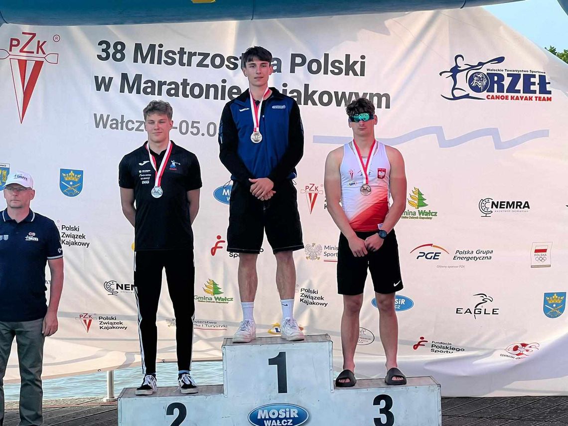 Elbląska duma kajakowa z medalami Mistrzostw Polski!