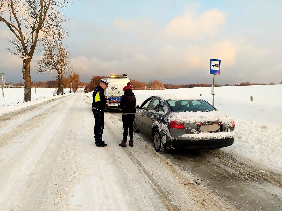 Elbląska policja przypomina o światłach! Elbląska policja przypomina o światłach!