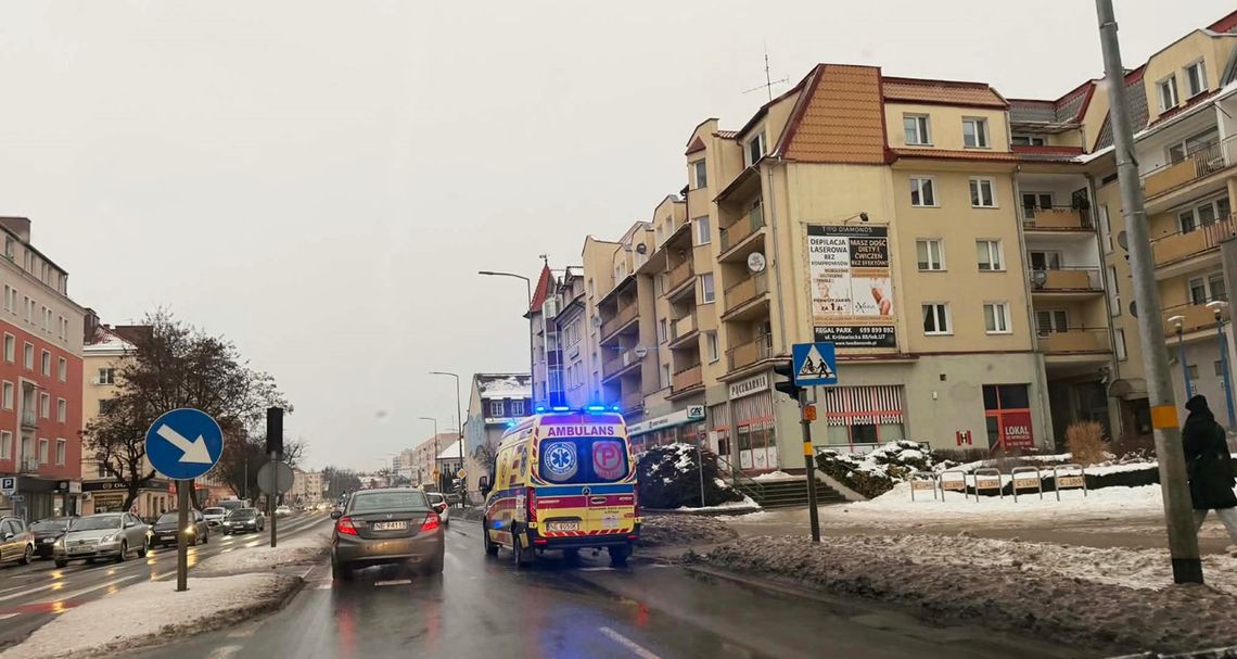 Elblążanie otrzymali SMS-y. 2 stopień ostrzeżenia