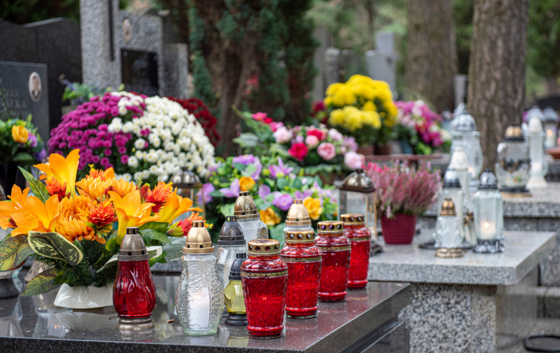 Handel przy cmentarzach w Elblągu. Sprawdź, jak zdobyć miejsce Handel przy cmentarzach w Elblągu. Sprawdź, jak zdobyć miejsce